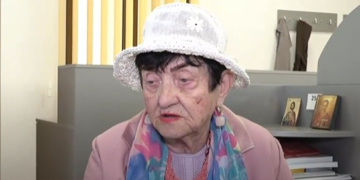 Are 90 de ani și este cea mai vârstnică studentă din România: „Nu, dragă, sunt colega voastră”