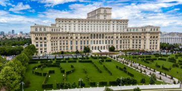 Listarea companiilor de stat la bursă, blocată de Senat. Disputa politică oprește temporar vânzarea acțiunilor