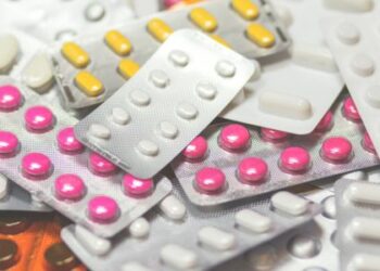 România, ultima din UE la accesul la medicamente inovatoare. Pacienții așteaptă peste trei ani pentru tratamente noi