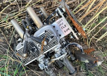 Dronă cu încărcătură explozivă, găsită într-un sat din Tulcea. MApN a detonat-o controlat