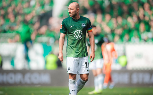 Christian Eriksen s-a prăbușit din nou pe teren în meciul cu Ucraina