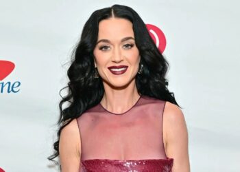 Katy Perry, supărată pe Donald Trump