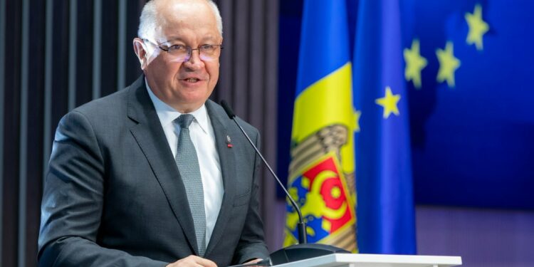 Premierul Republicii Moldova, Alexandru Munteanu, a demisionat după mai puțin de un an: „Aleg să plec”