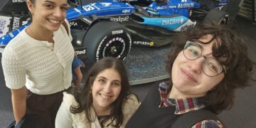 Ana Băltărețu, tânăra ingineră din România care dezvoltă un model de inteligență artificială pentru echipa Williams de Formula 1
