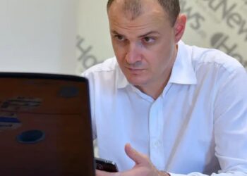 Sebastian Ghiță o atacă pe Sorina Matei după numirea la conducerea TVR: „Pe mine m-a rugat Coldea să o angajez”